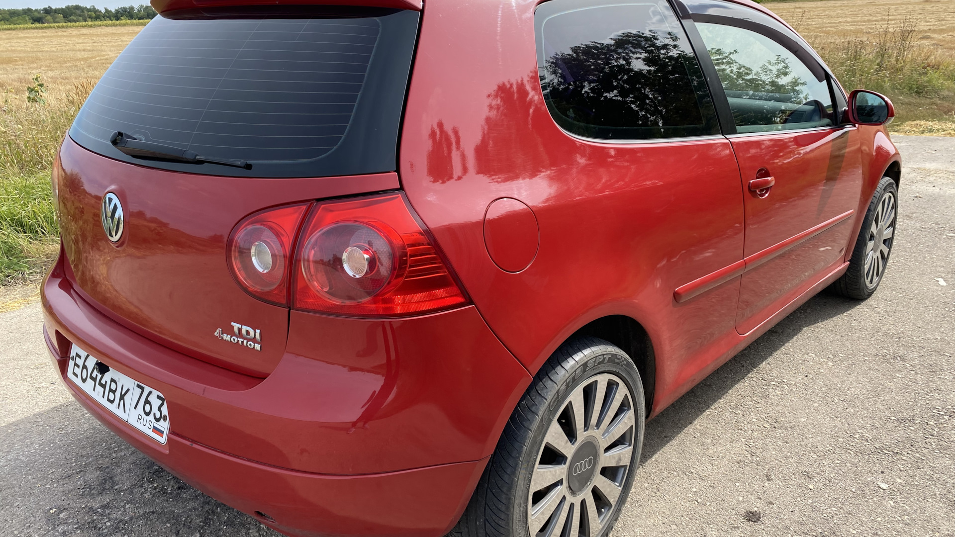 Продажа Volkswagen Golf Mk5 2006 (дизель, МКПП) — с историей обслуживания —  DRIVE2.RU