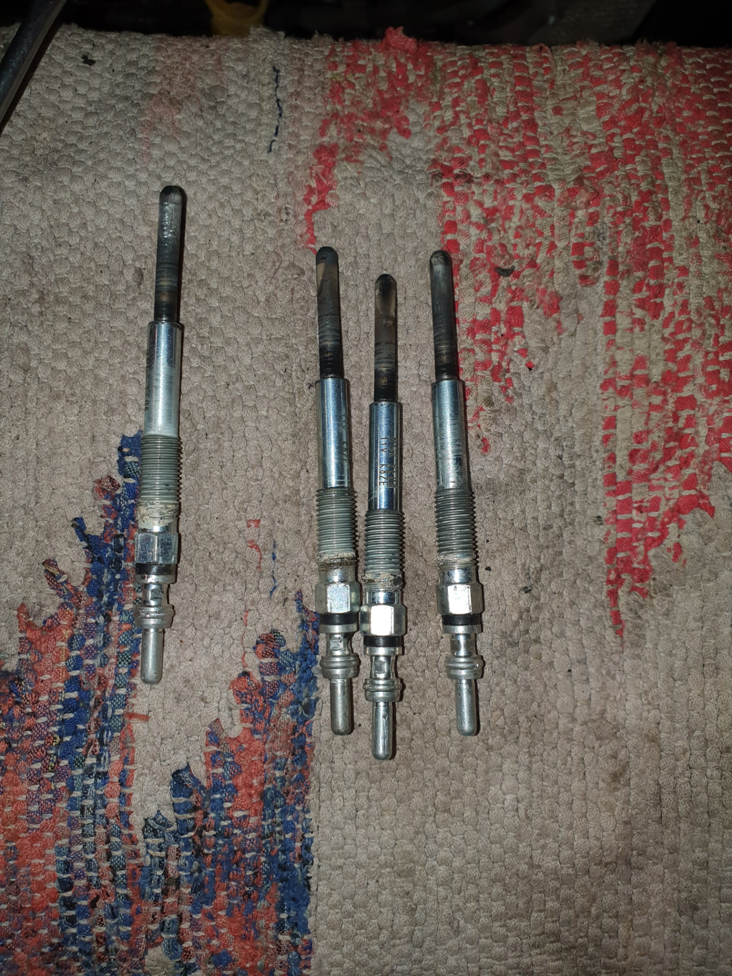 2 дизель артикул. 2 дизель 11в. 2. 2. Свечи накала фрилендер.