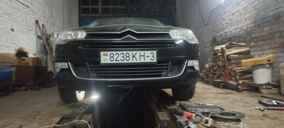 Защита двигателя Ситрое С5 Х7 — Citroen C5 (2G), 1,6 л, 2010 года ...