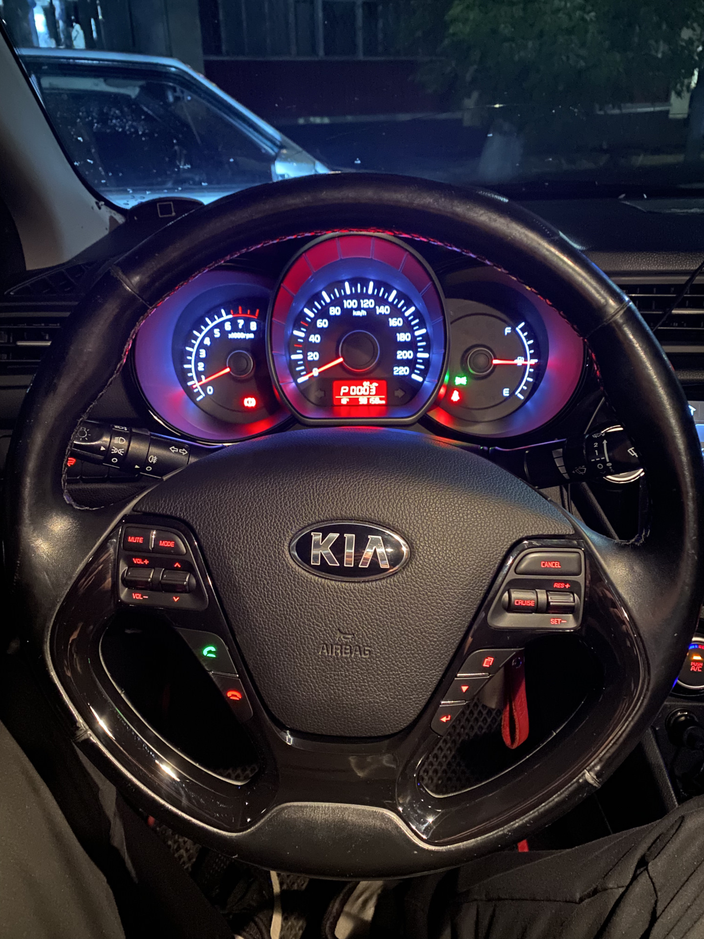 Kia Rio 2015 руль