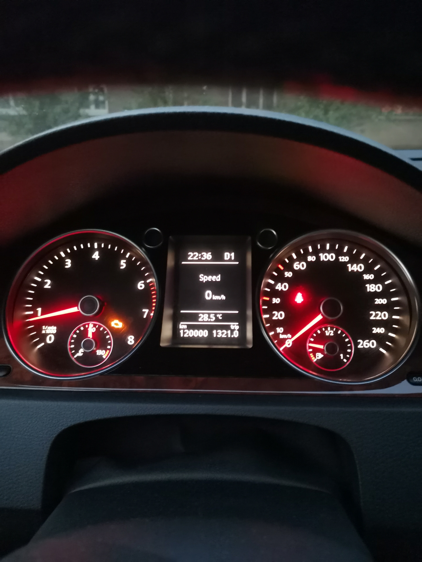 Стук по левой стороне автомобиля при нажатии на тормоз и при проезде ...