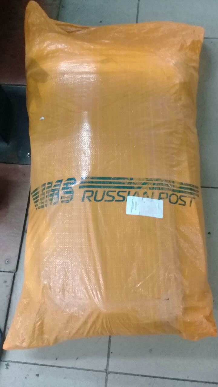 В общем, отправлял и получал вот в таком виде — Volvo C30