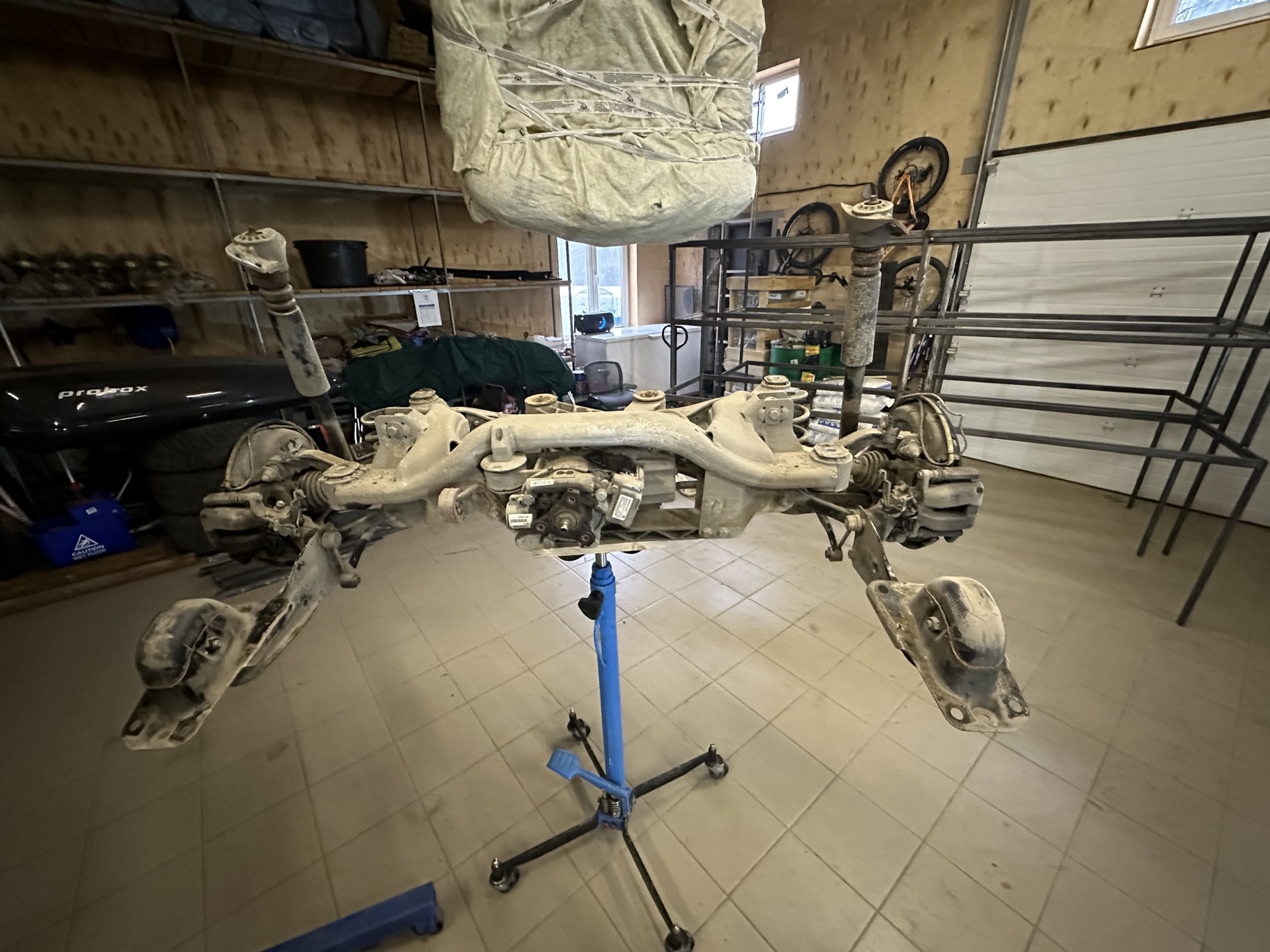 Чек ауди тт 2. Ошибка тт. Приборная панель ауди тт 2000. Ауди q7 brake pads. Ошибка тт.