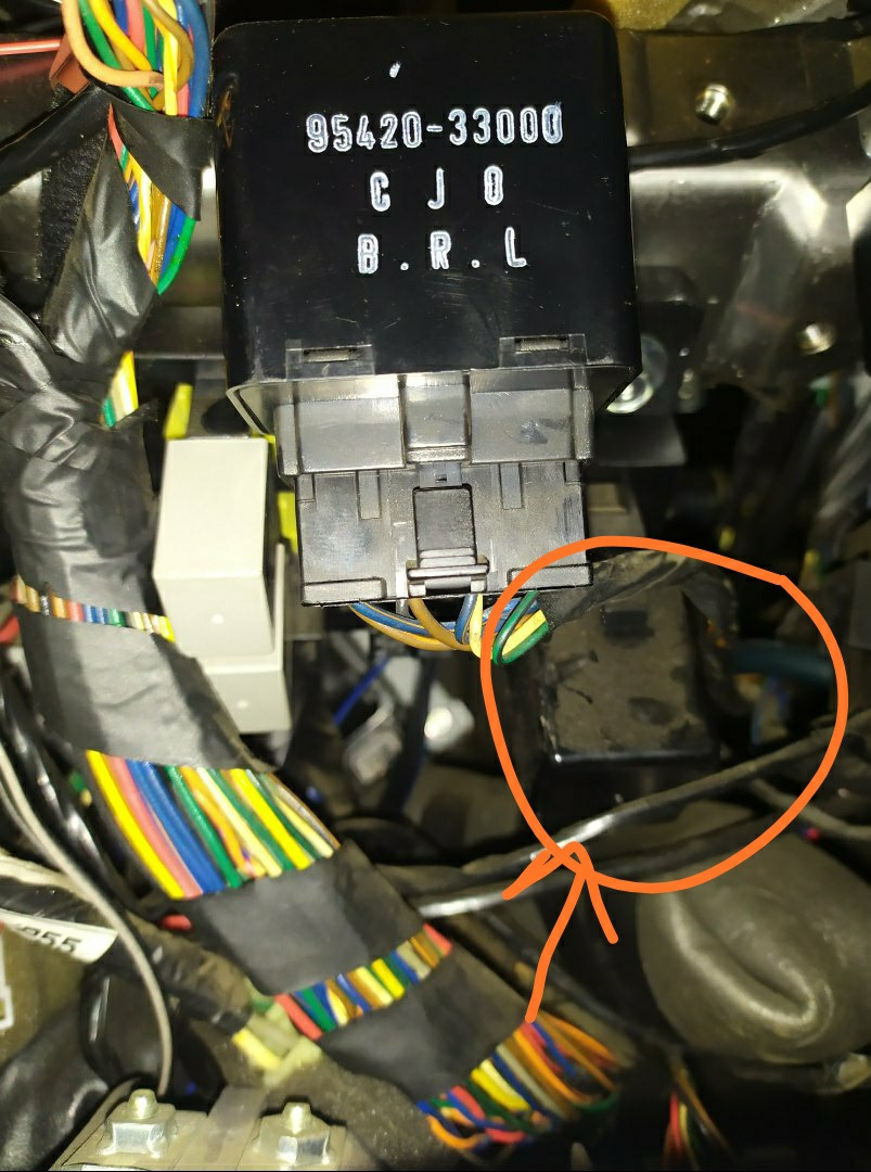 Диоды в поворотники и бронепленка на фары — Hyundai Accent (2G), 1,5 л ...