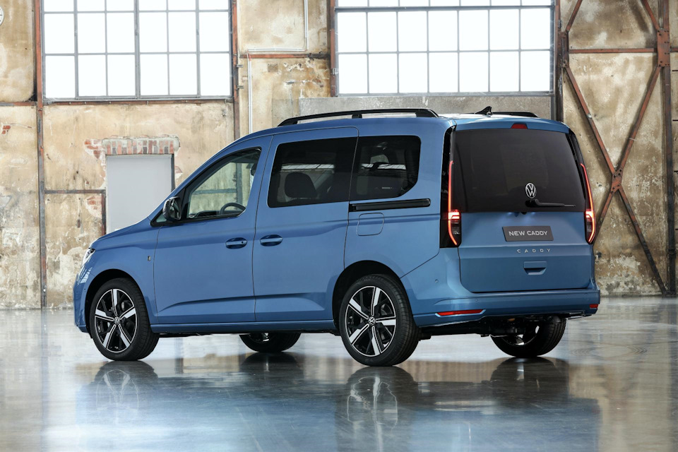 Volkswagen Caddy 2015 года