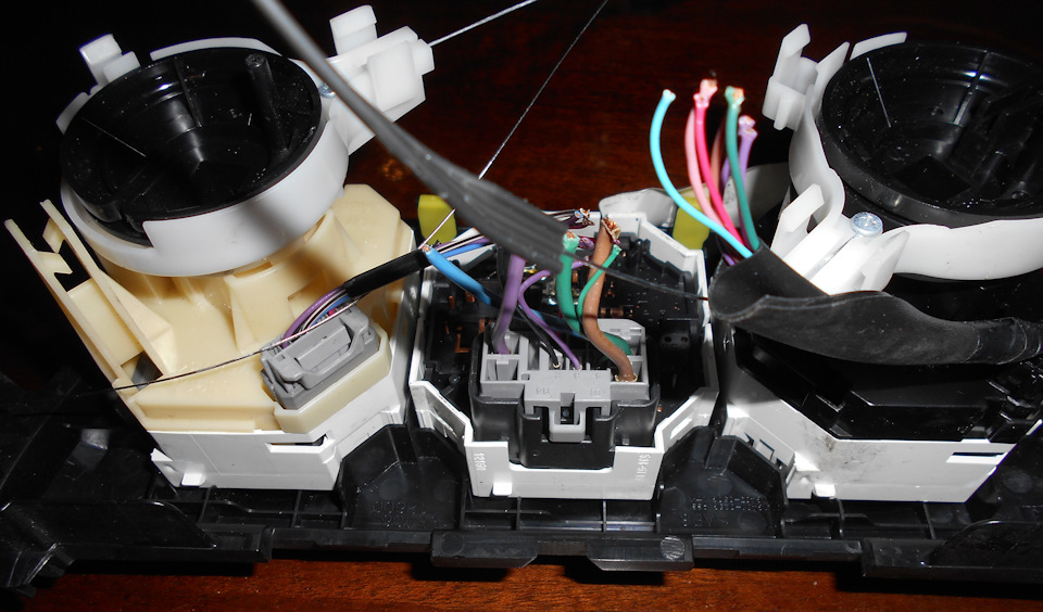 Изготовление акустических подиумов — Volkswagen Golf Mk2, 1,6 л, 1991 ...