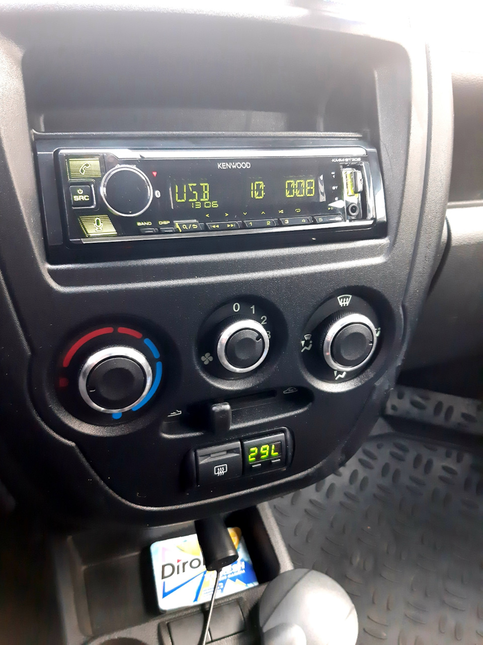 Замена датчика скорости и регуляторы печки — Lada Гранта, 1,6 л, 2012 ...