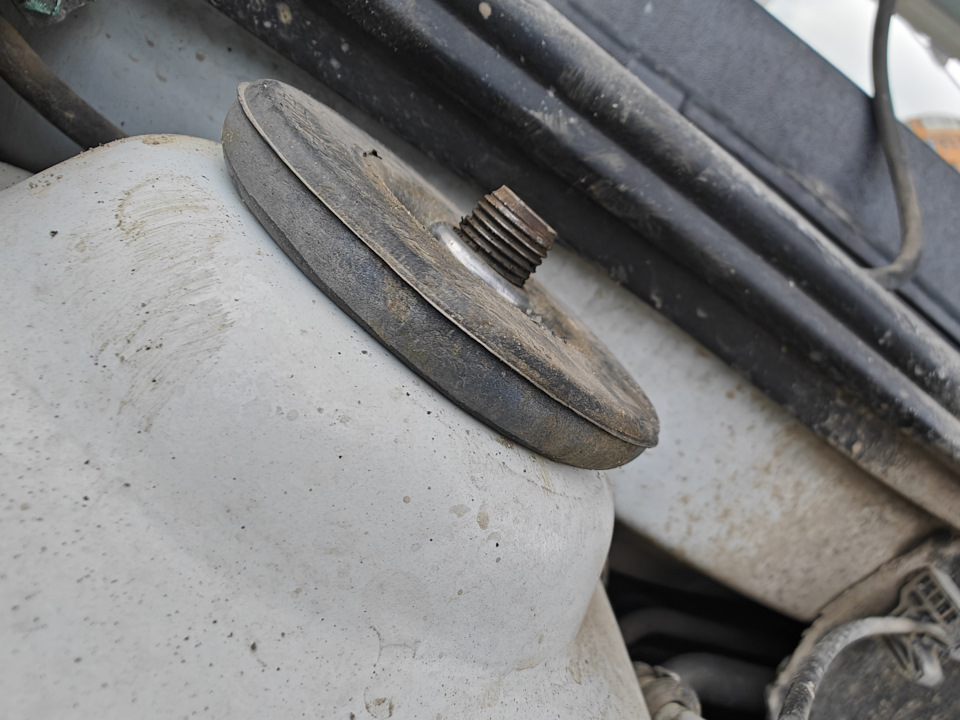 Ремонт подвески (втулки и стойки стабилизатора, опоры амортизаторов ...