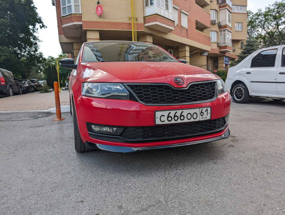 Задний фонарь Skoda Rapid Monte Carlo