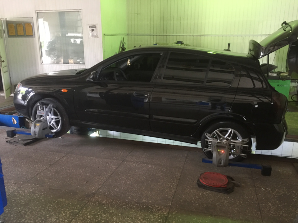 Лампочка стопа — Nissan Almera II (N16), 1,5 л, 2003 года | электроника ...