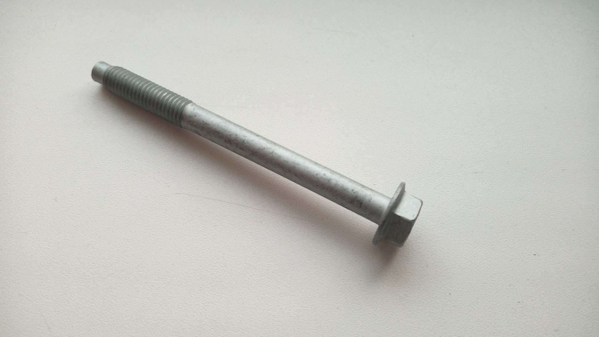 #1902.Болт крепления заслонки дроссельной -90105-08312- ''OEM-Toyota ...