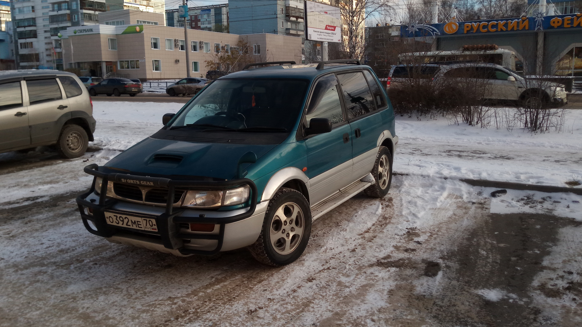 Митсубиси рвр владивосток. Mitsubishi RVR серый. Митсубиси РВР 1995. Митсубиси РВР 1995 года. Митсубиси RVR 1993.