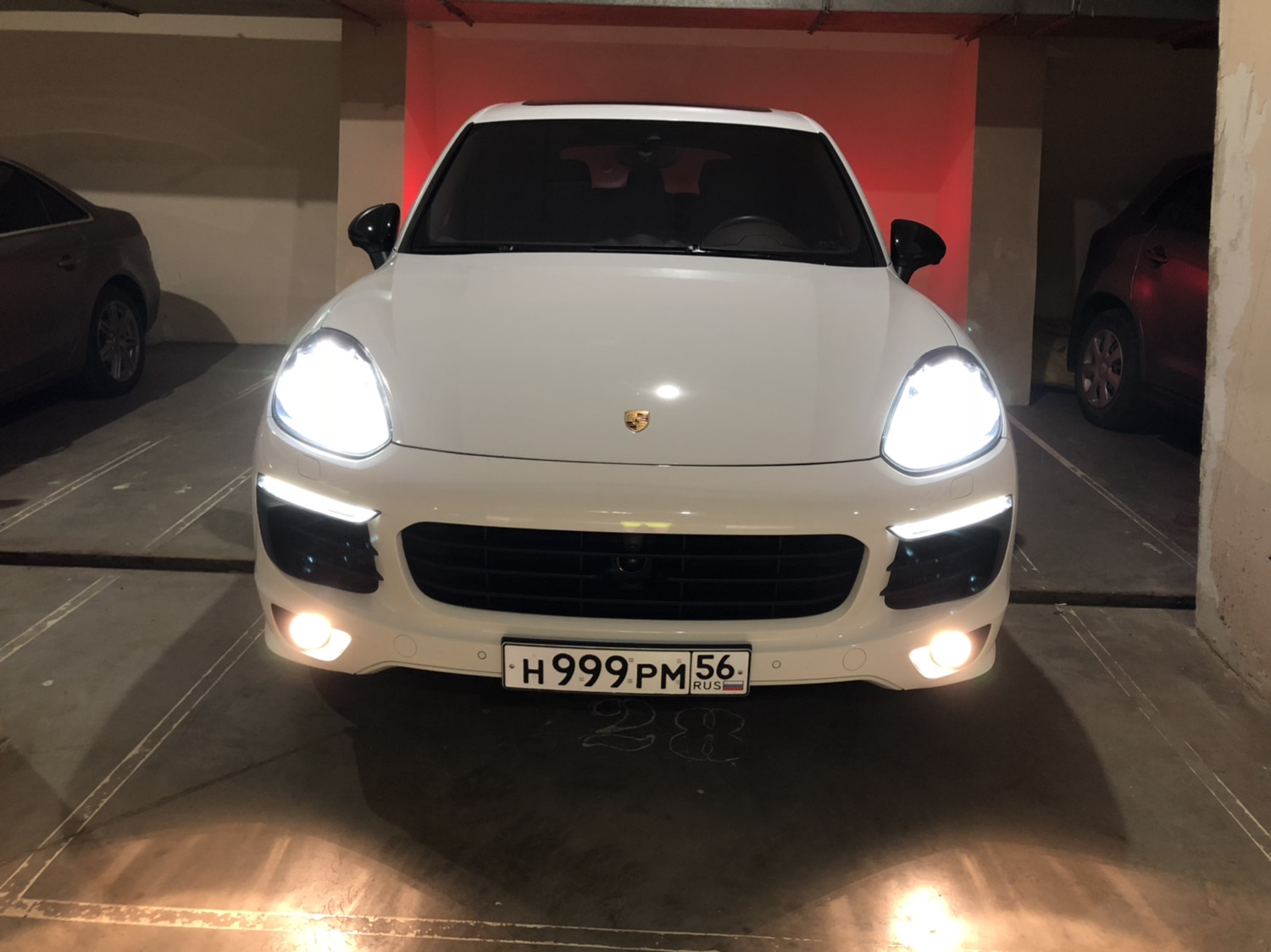 Porsche cayenne фары. Порше кайен pzlybt фары. Лампы порше кайен. Лампы порше кайен. Лампы порше кайен.