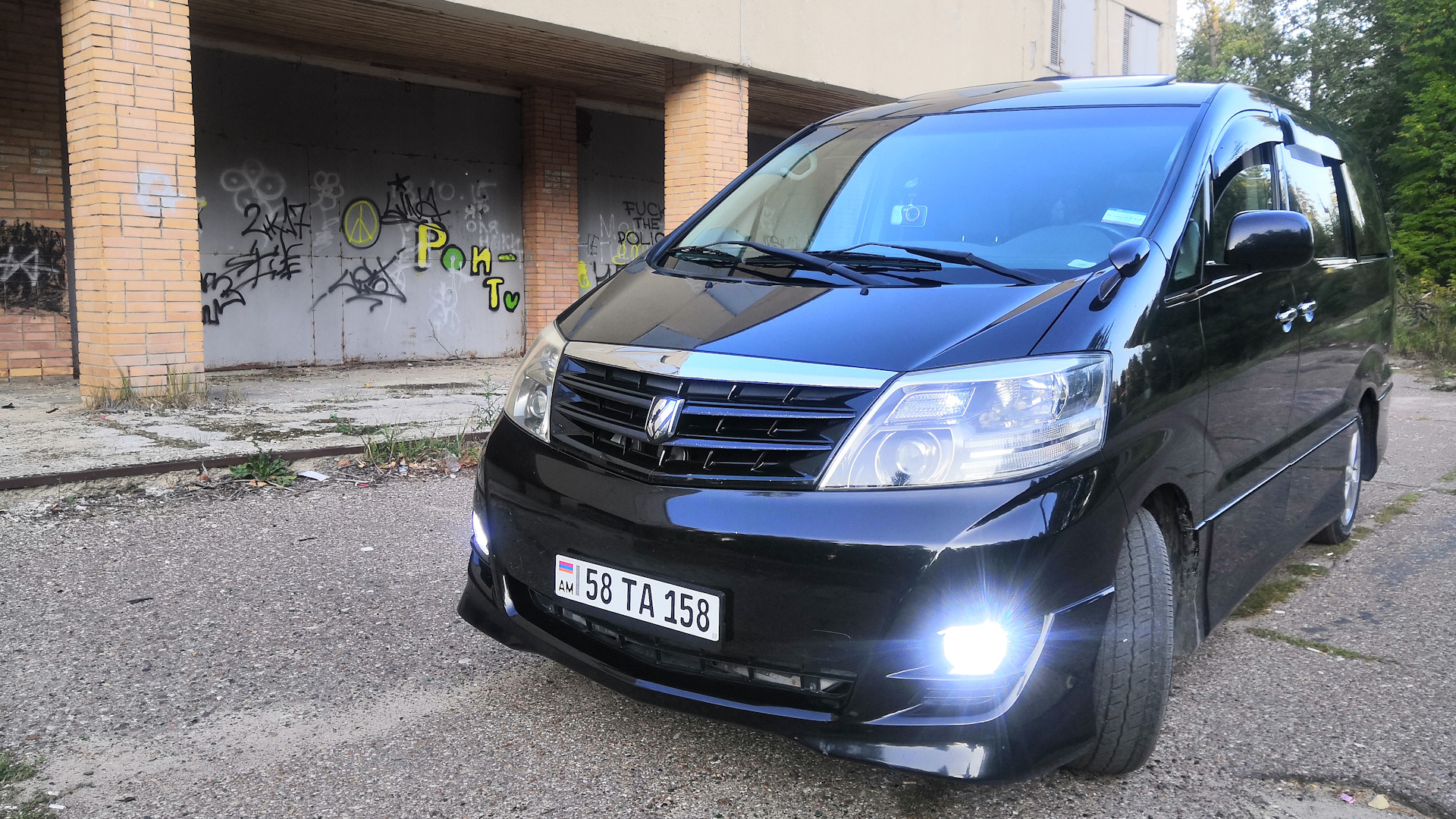 Toyota Alphard 3.0 бензиновый 2005 | の快適なライナー на DRIVE2