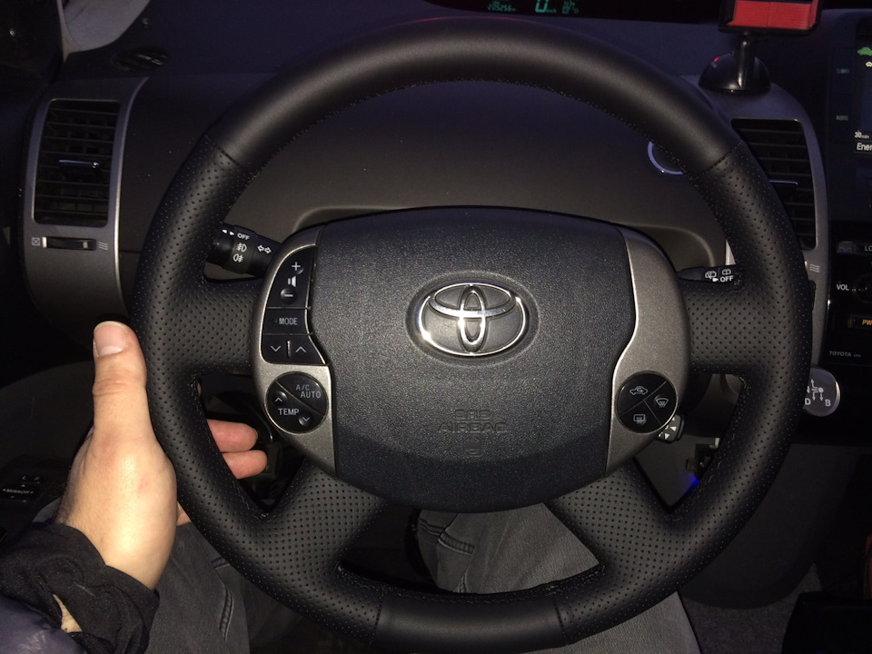 Как снять руль тойота приус Подогрев руля и оплетка - Toyota Prius (20), 1,5 л, 2005 года стайлинг DRIVE2