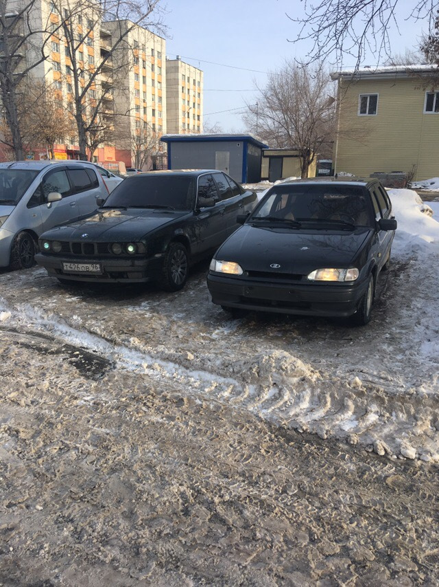 Автомобили без номеров. ВАЗ 2114 черная без номеров. 2114 Зимой без номеров.