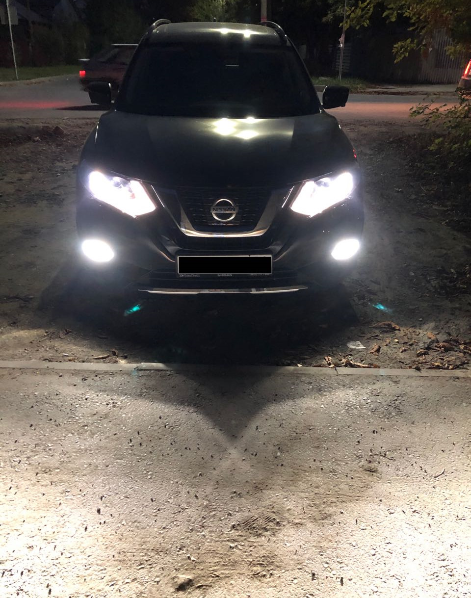 Led лампы на ниссан x-trail т32. Ниссан х трейл лампочка в противотуманки. Ниссан х трейл 2007 противотуманные лампы. Противотуманные лампы для x trail t 32. Лампочки в туманки ниссан х трейл т31.