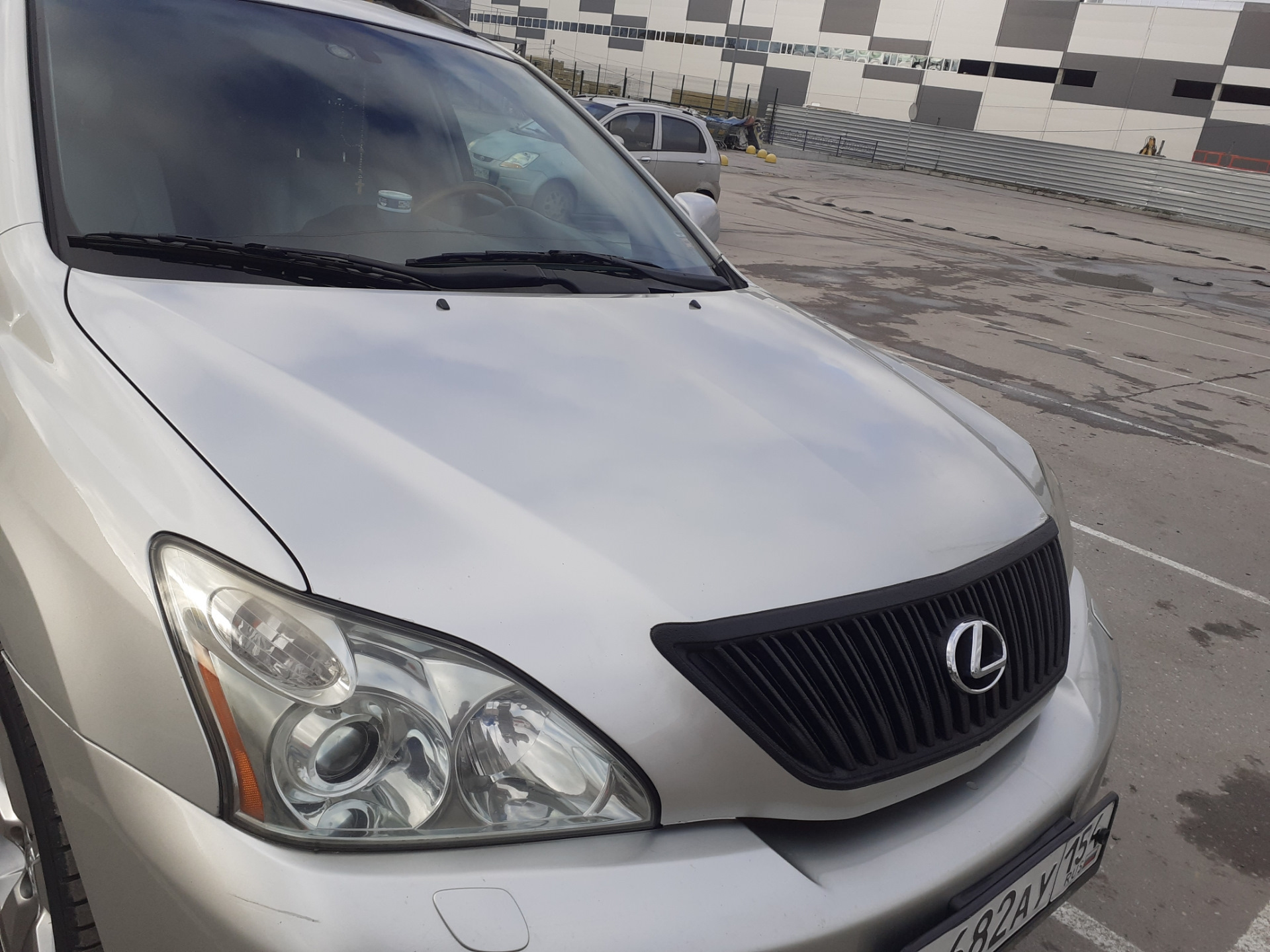 Покраска решетки радиатора в LINE-X. — Lexus RX (2G), 3,3 л, 2005 года |  тюнинг | DRIVE2