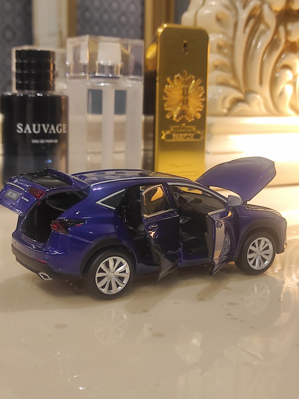 Маленький Василёк — модель Lexus NX 200 t в масштабе 1:32 — Lexus NX (1G),  2 л, 2015 года | фотография | DRIVE2