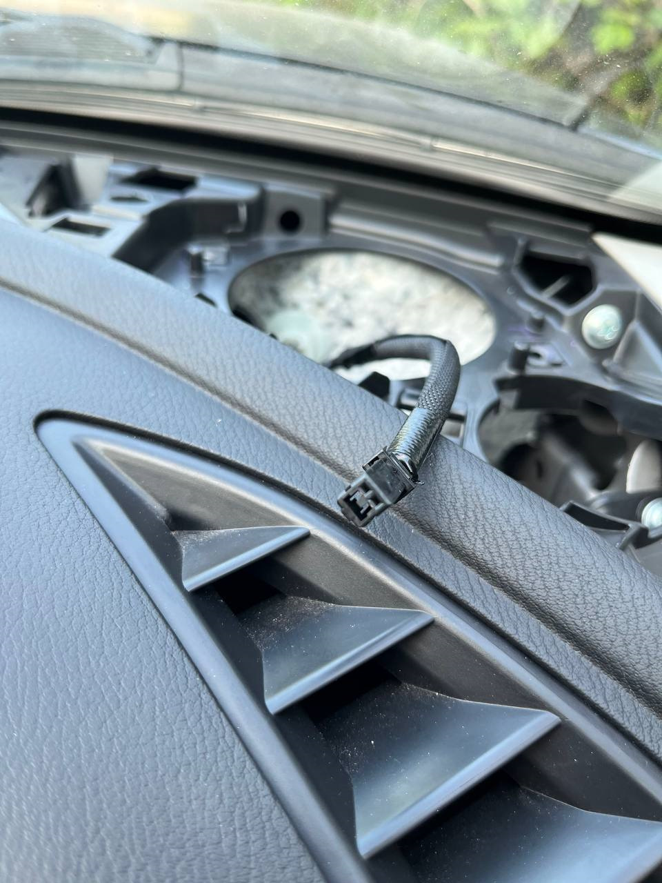 Установка высокочастотных динамиков (твитеров) — Mazda 6 (3G) GJ, 2 л ...