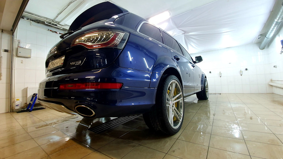 Дело было на мойке… — Audi Q7 (1G)