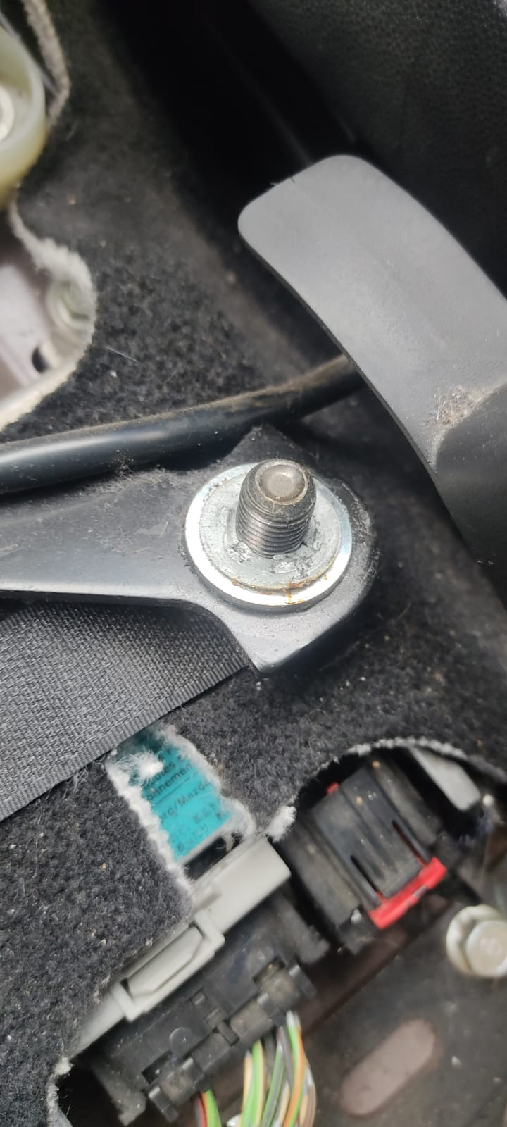 Фото в бортжурнале Mazda 3 (1G) BK