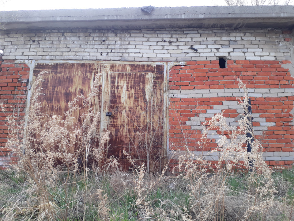 Заброшенный "Москвич-412-028" — DRIVE2