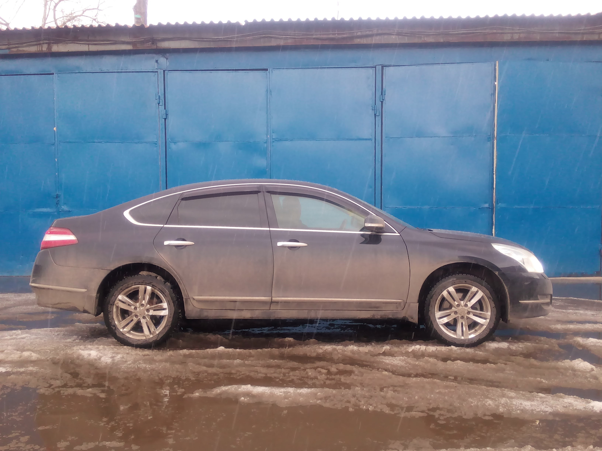 Nissan Teana j31 на проставках