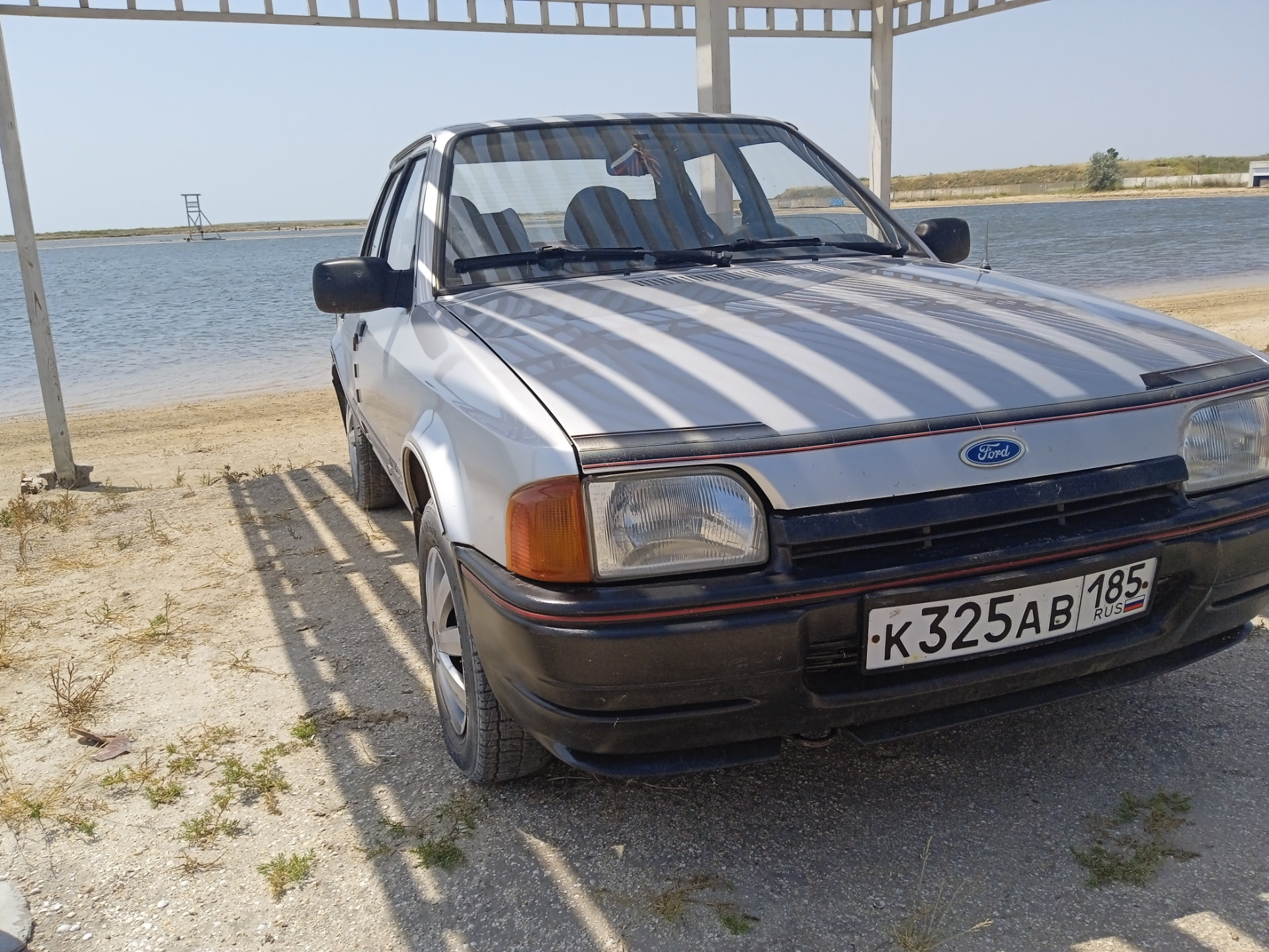 На солёном озере, Счастливо Херсонская область — Ford Orion (2G), 1,6 л,  1987 года | покатушки | DRIVE2