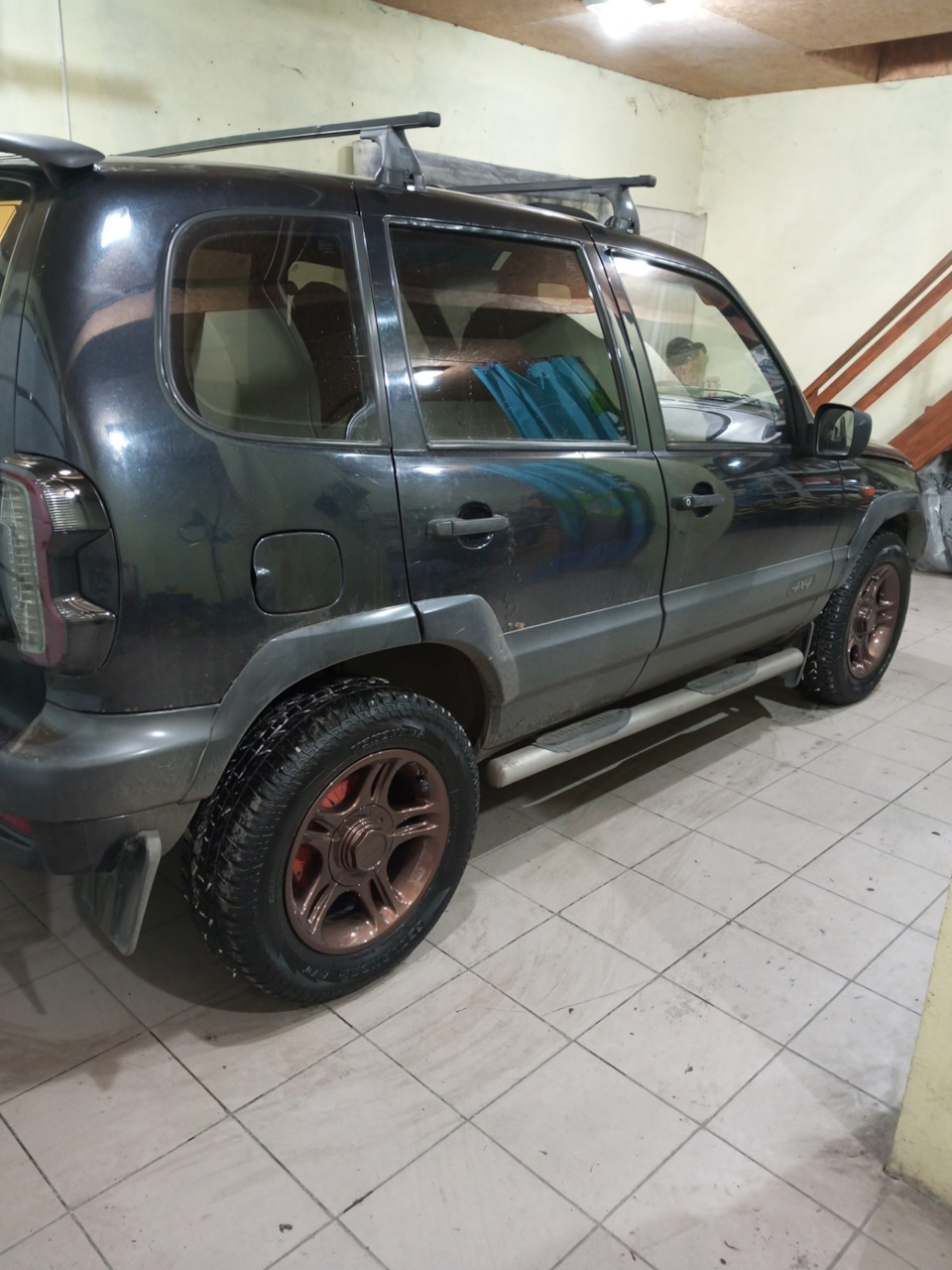 Покраска дисков. — Chevrolet Niva (1G), 1,7 л, 2008 года | колёсные ...