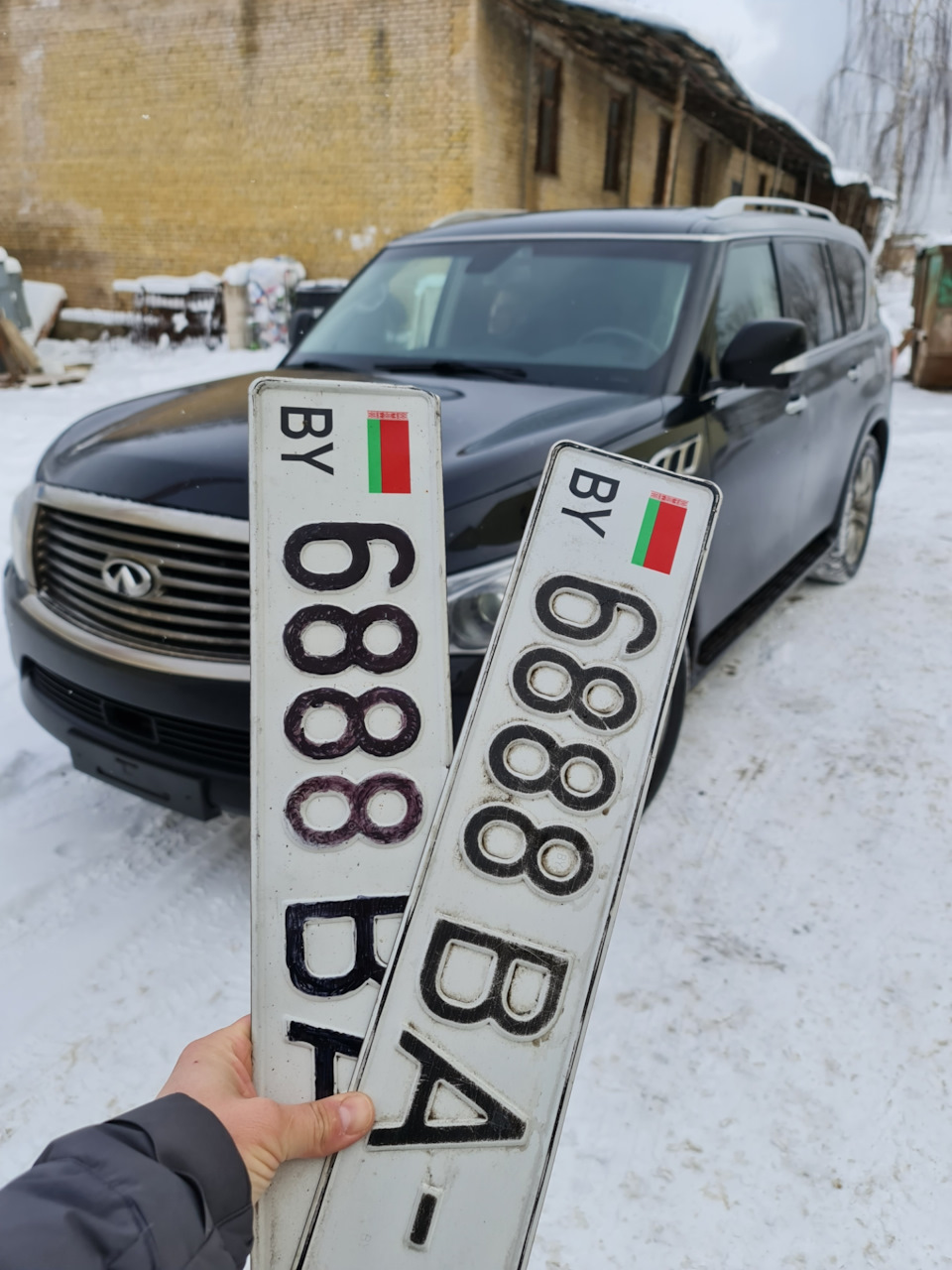 25. Замена номеров. — Infiniti QX56 (2G), 5,6 л, 2011 года | стайлинг ...