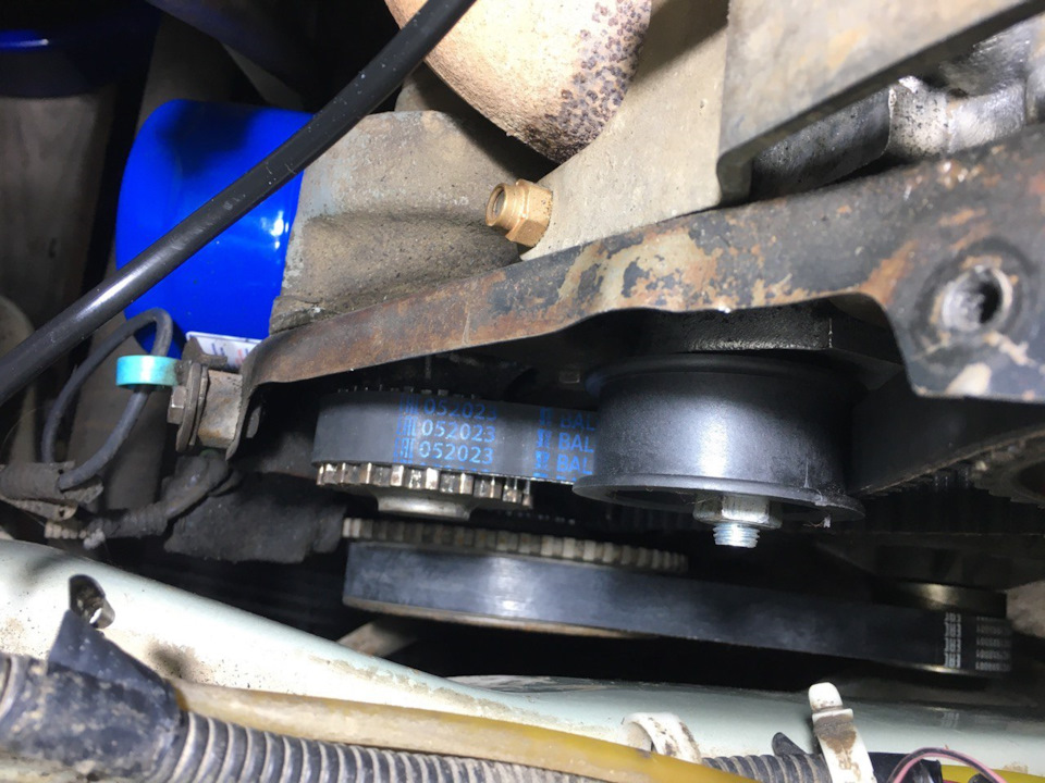 Замена шестерни коленвала — Lada 2114, 1,5 л, 2004 года | своими руками ...