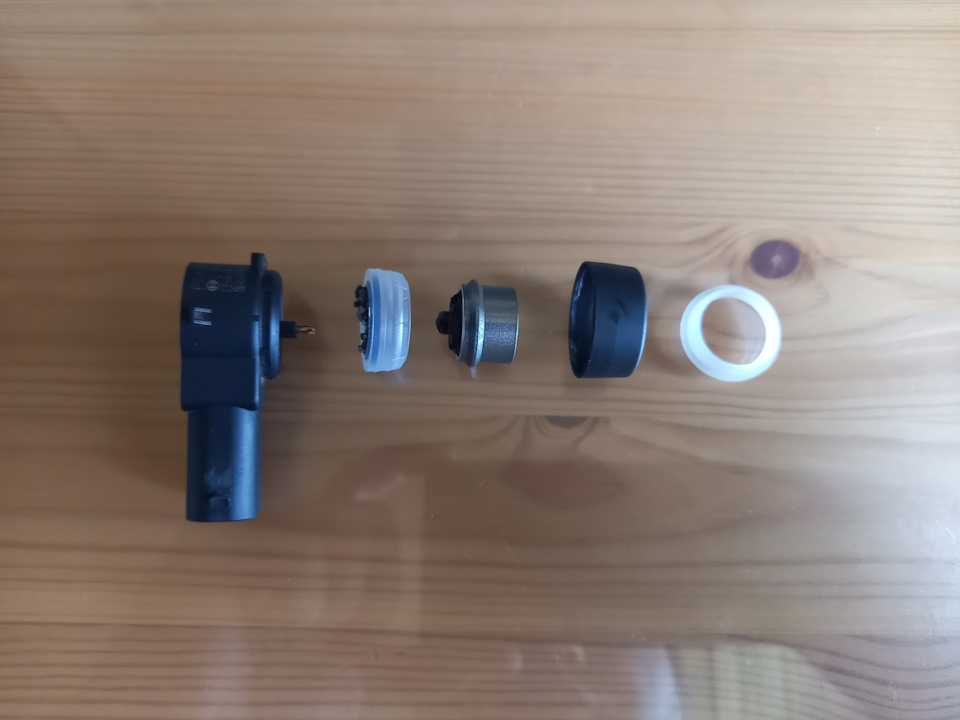 Полезные мелочи: как разобрать датчик парктроника — Peugeot 308 (1G), 1 ...