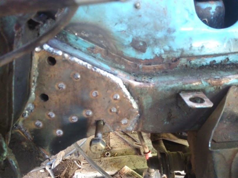 Вот как нужно правильно усиливать лонжерон рулевого редуктора — Lada ...