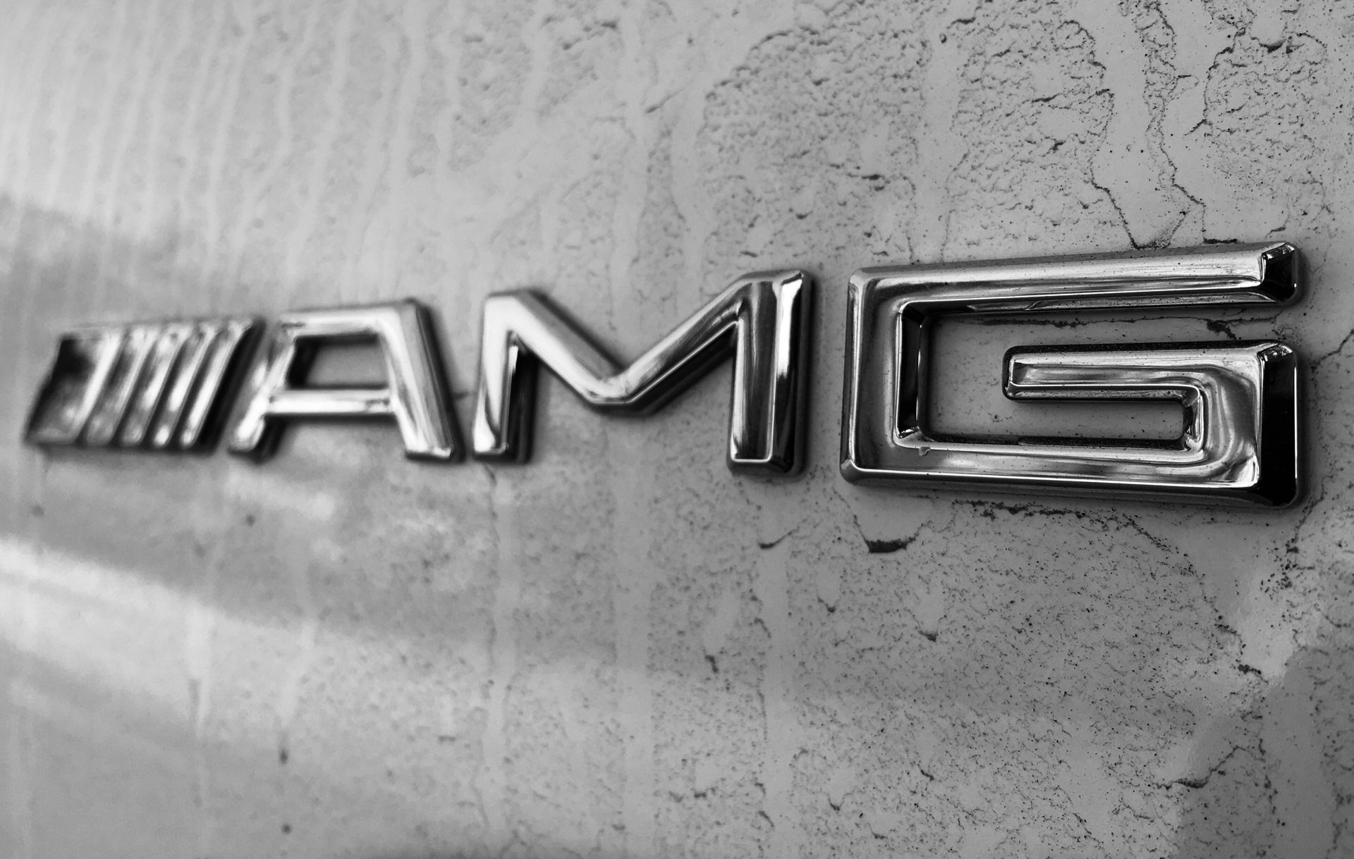 Mercedes Front AMG logo