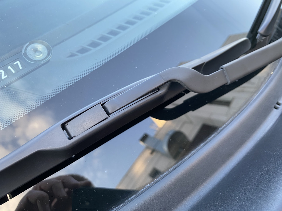 Термоусадка на поводки дворников — KIA Ceed (2G), 1,6 л, 2013 года ...