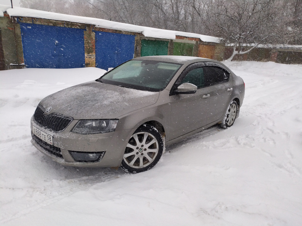 Ставим шипы — Skoda Octavia A7 Mk3, 2 л, 2016 года | шины | DRIVE2