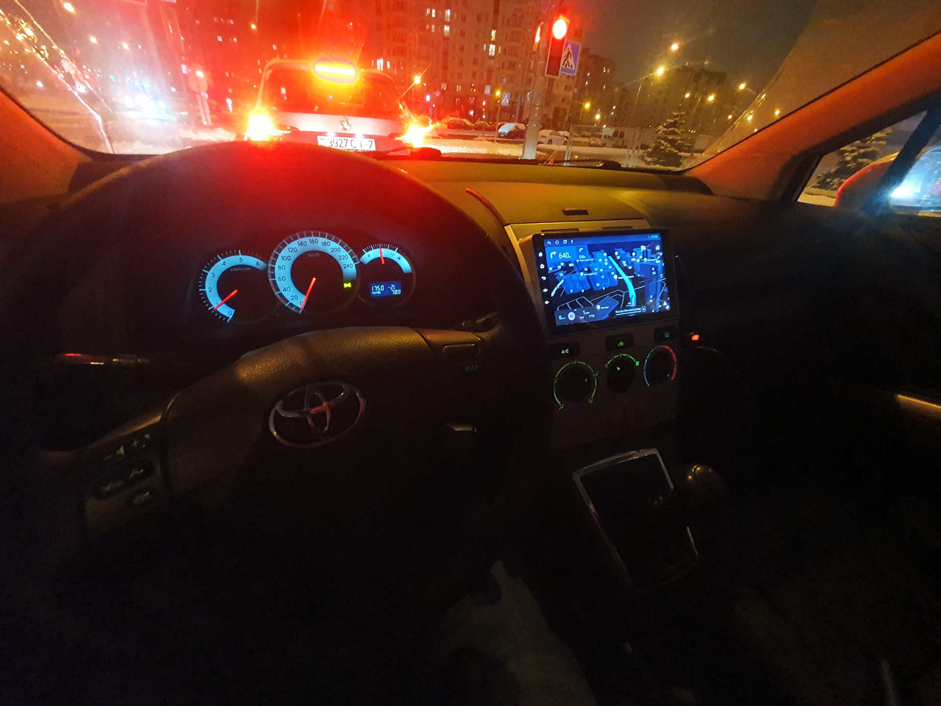2din магнитола и мультируль — Toyota Corolla Verso, 2,2 л, 2008 года ...