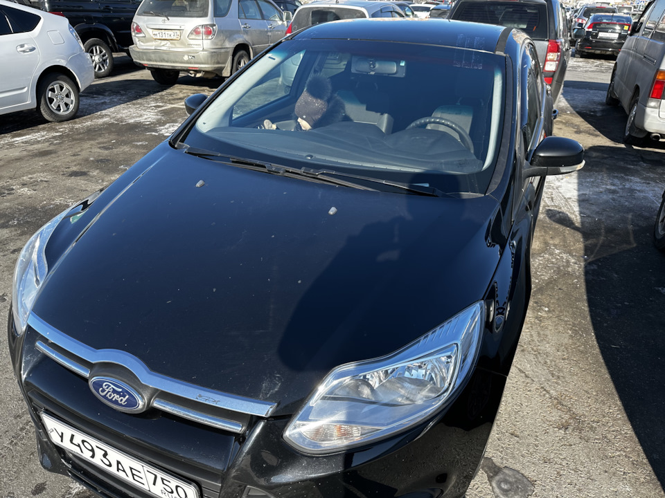 Замена лобового стекла — Ford Focus III Hatchback, 1,6 л, 2013 года ...