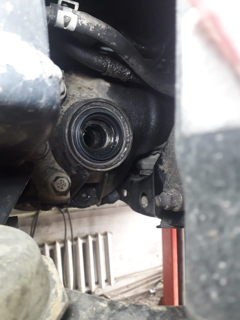 Замена внутренних сальников гранат — Toyota Land Cruiser Prado 90 ...
