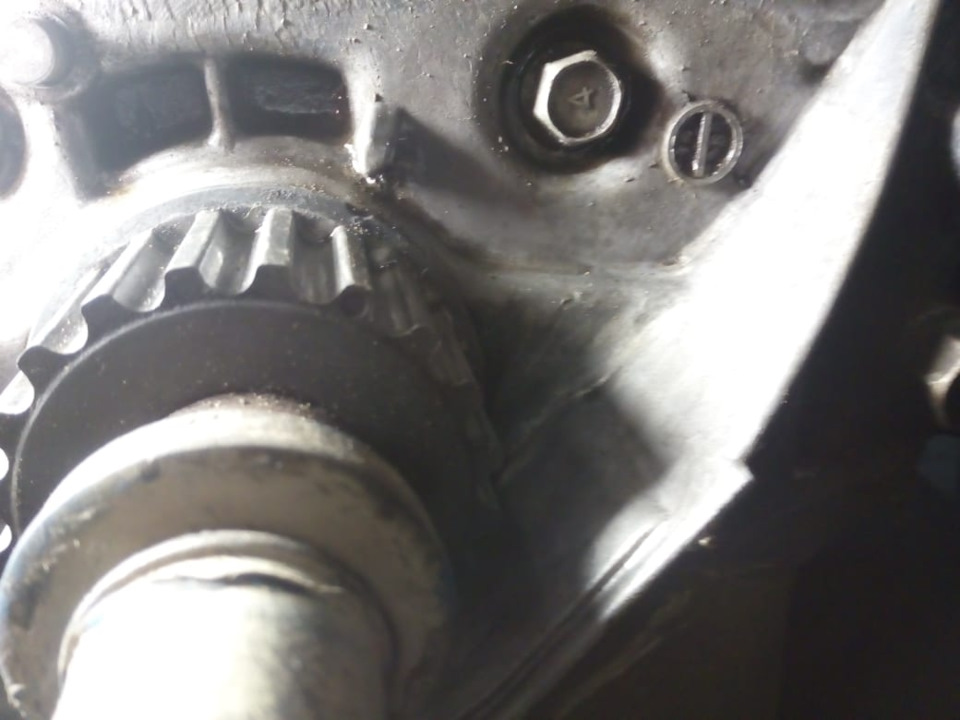 Обрыв ремня ГРМ — Mitsubishi Pajero (2G), 3 л, 1995 года | поломка | DRIVE2