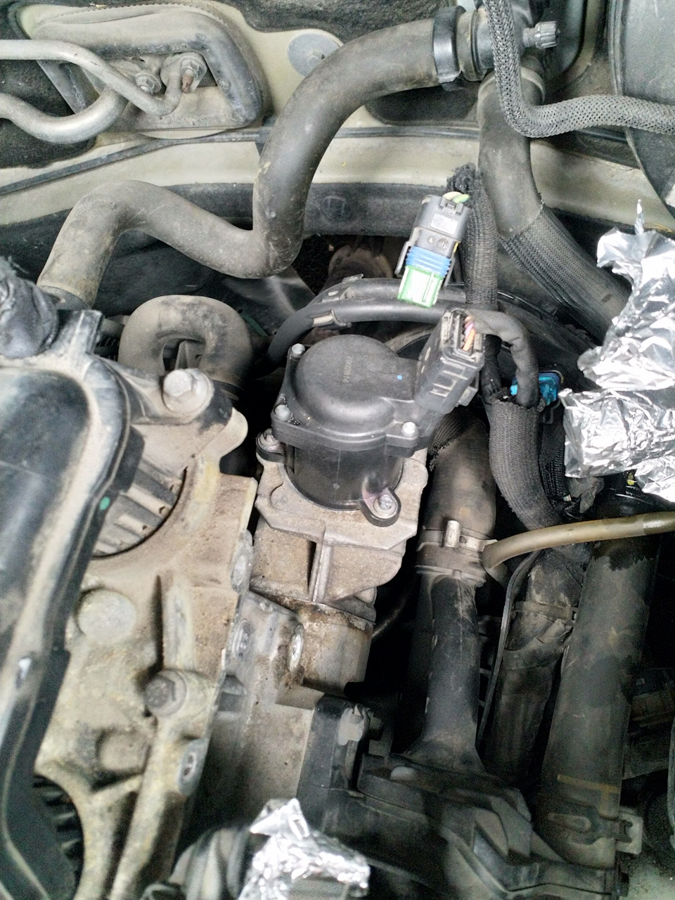 Двигатель дизель 1.6 d4fb как снять егр Замена EGR/ЕГР на моторе 1.6 hdi dv6ted4 - Peugeot 3008 (1G), 1,6 л, 2010 года п