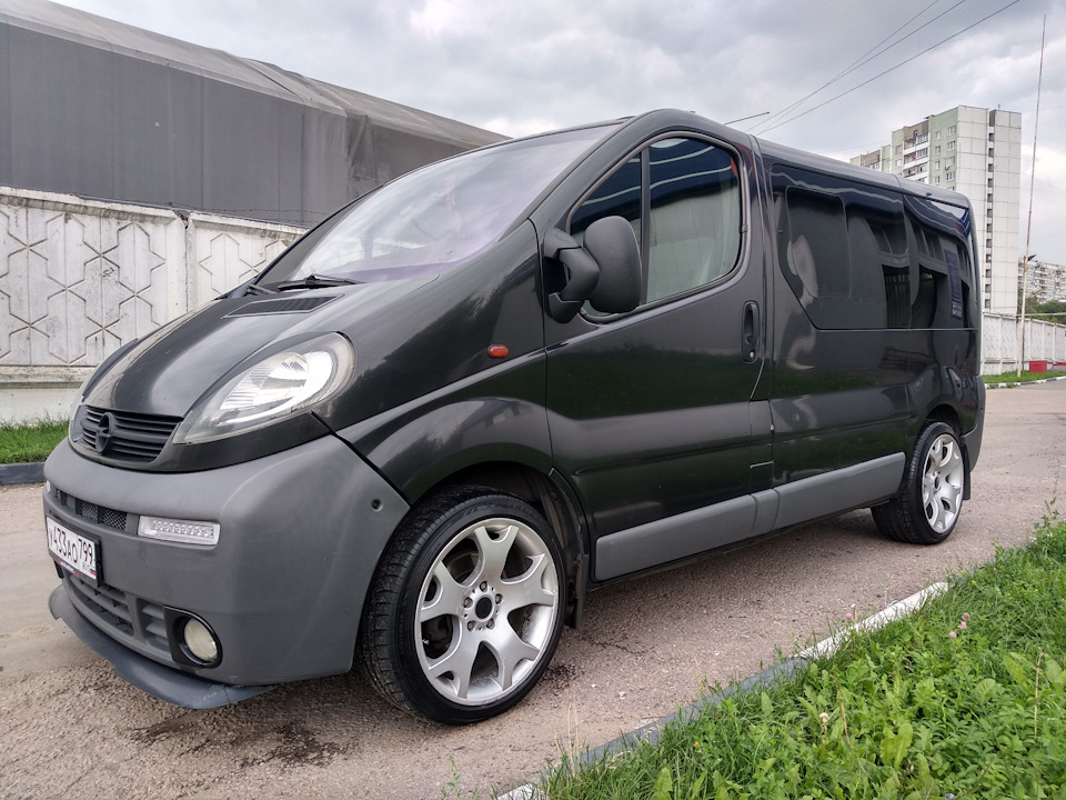 Виваро армения. Opel Vivaro 1. Опель Виваро 1.9. Opel Vivaro 2005 8+1. Opel Vivaro Opel Vivaro 2003.