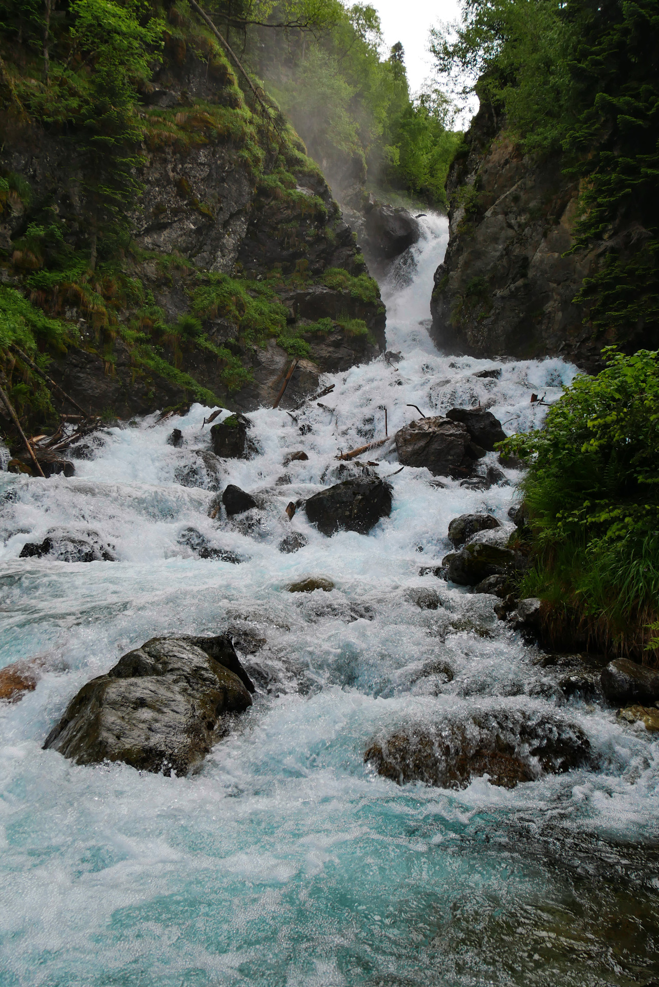 Водопад Чигордали