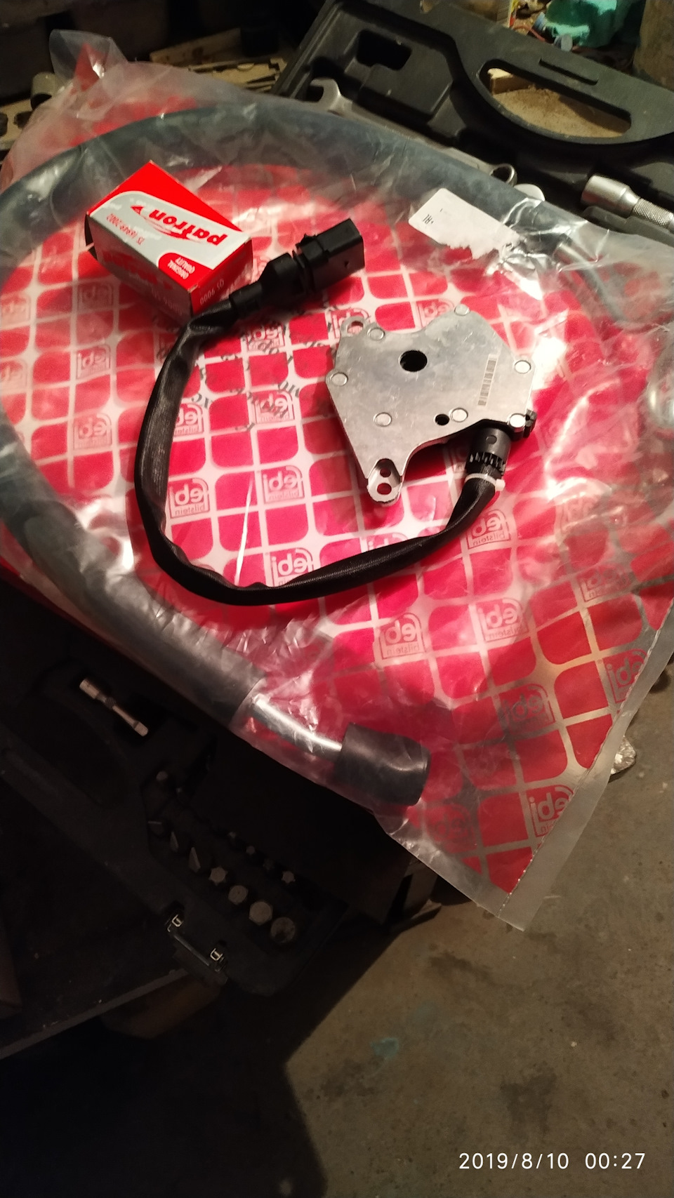 Позиционер АКПП.шланг Гура. — Volkswagen Passat B5, 1,8 л, 2002 года ...