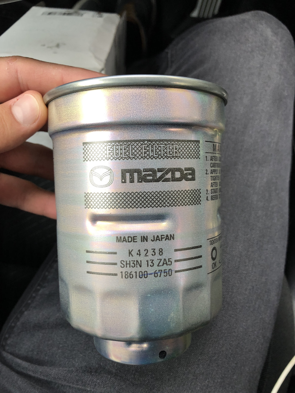Фильтра мазда титан. Мазда za5 топливный фильтр. Топливный фильтр Мазда СХ 5. Фильтр топливный Mazda cx5 дизель. Топливный фильтр Mazda CX-5.