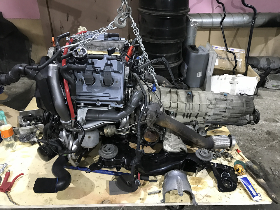 Новый разобрали — перетрясли все что необходимо, много чего улучшили и доработали 👌мазнули краской для понта 😂 и подготовили пихнуть в зад — Audi Allroad (C5)