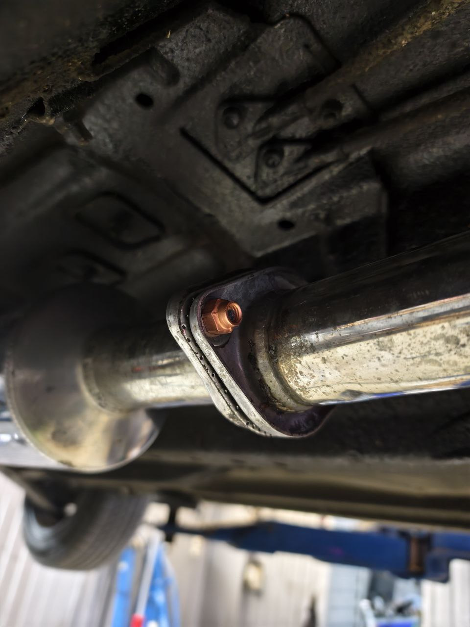 неудачный вариант с 1 прокладкой, потом сделал пирог — Toyota bB (2G)