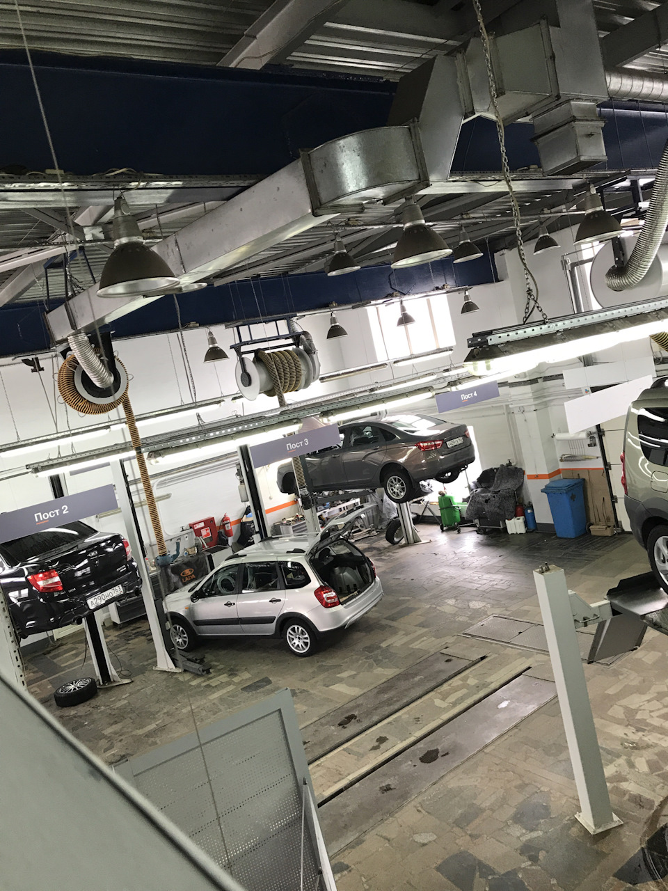 Замена задних тормозных колодок и тросов — Lada Granta Sport, 1,6 л ...