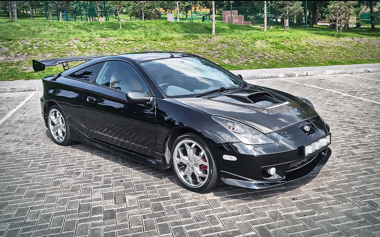 Топочный мазут. Машинное масло. Черный бензин. Канистра polisport 20. Черный бензин в топливном фильтре.